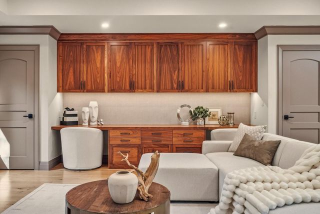 11913 Murietta Lane, Los Altos Hills, CA 94022