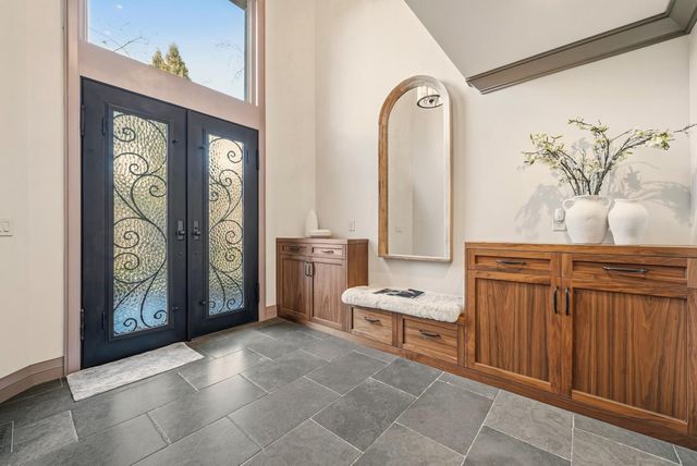 11913 Murietta Lane, Los Altos Hills, CA 94022