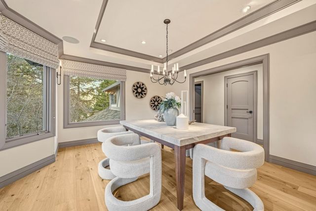 11913 Murietta Lane, Los Altos Hills, CA 94022