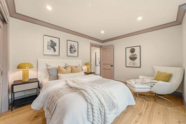 11913 Murietta Lane, Los Altos Hills, CA 94022