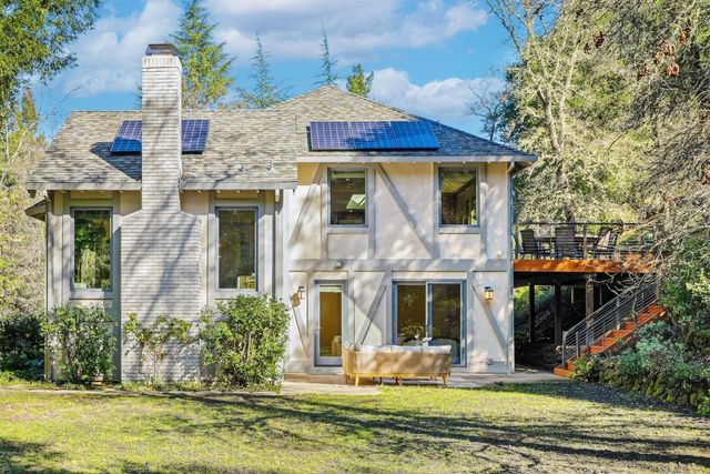 11913 Murietta Lane, Los Altos Hills, CA 94022