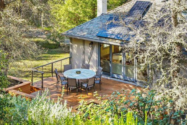 11913 Murietta Lane, Los Altos Hills, CA 94022