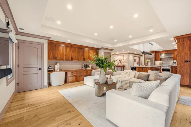 11913 Murietta Lane, Los Altos Hills, CA 94022