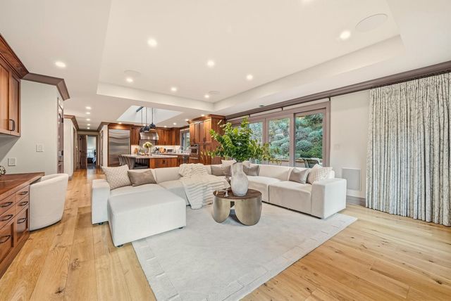 11913 Murietta Lane, Los Altos Hills, CA 94022