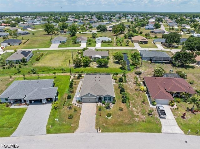 25266 Estrada CIR, Punta Gorda, FL 33955