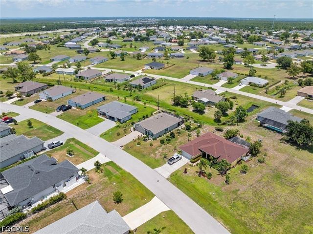 25266 Estrada CIR, Punta Gorda, FL 33955