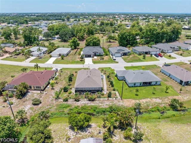 25266 Estrada CIR, Punta Gorda, FL 33955