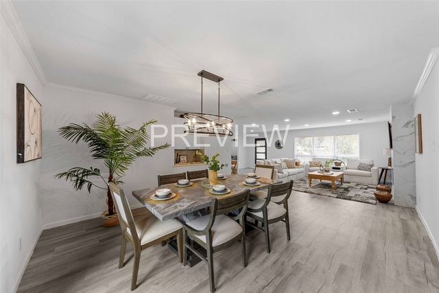 7107 E Mockingbird Lane, Dallas, TX 75214