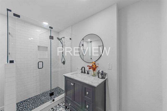 7107 E Mockingbird Lane, Dallas, TX 75214