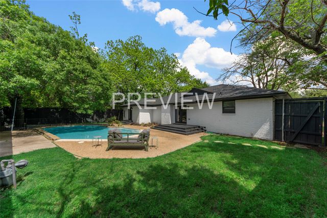 7107 E Mockingbird Lane, Dallas, TX 75214