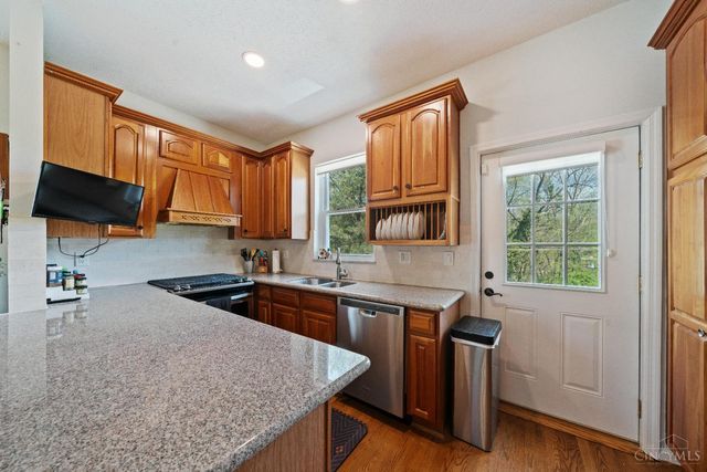 3248 Columbia Parkway, Cincinnati, OH 45226