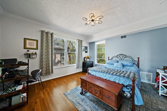 3248 Columbia Parkway, Cincinnati, OH 45226