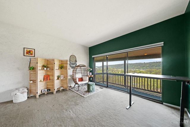 3248 Columbia Parkway, Cincinnati, OH 45226