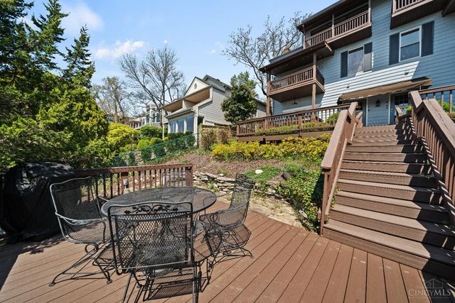 3248 Columbia Parkway, Cincinnati, OH 45226