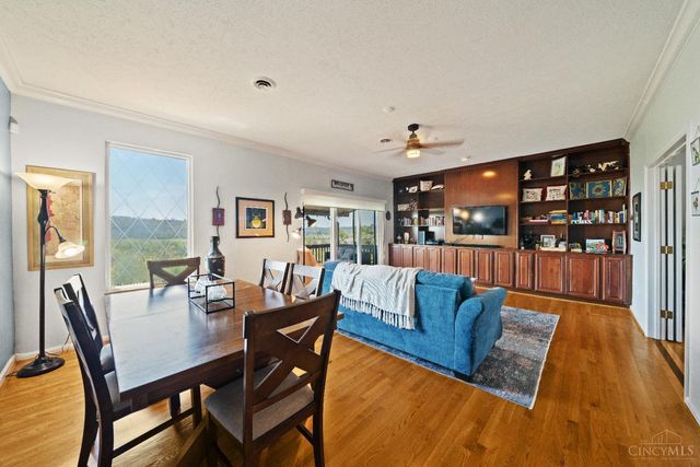 3248 Columbia Parkway, Cincinnati, OH 45226
