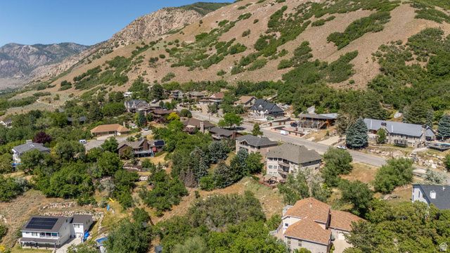 4157 S BEUS DR, Ogden, UT 84403