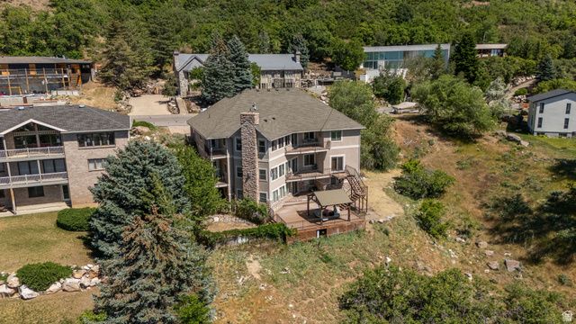 4157 S BEUS DR, Ogden, UT 84403