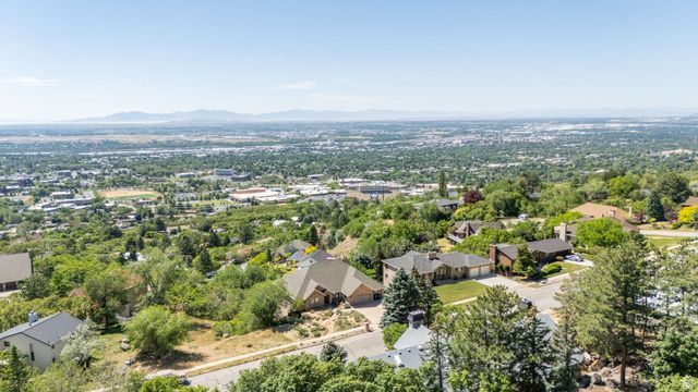 4157 S BEUS DR, Ogden, UT 84403