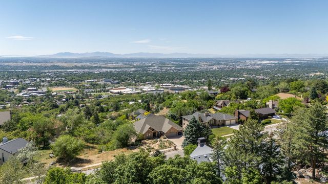 4157 S BEUS DR, Ogden, UT 84403