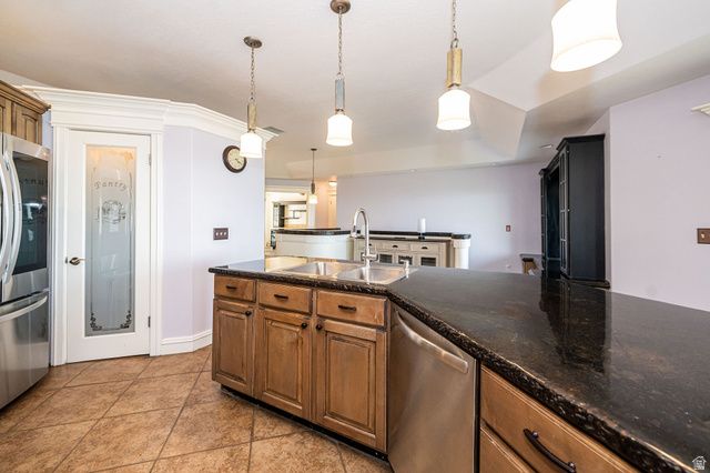 4157 S BEUS DR, Ogden, UT 84403