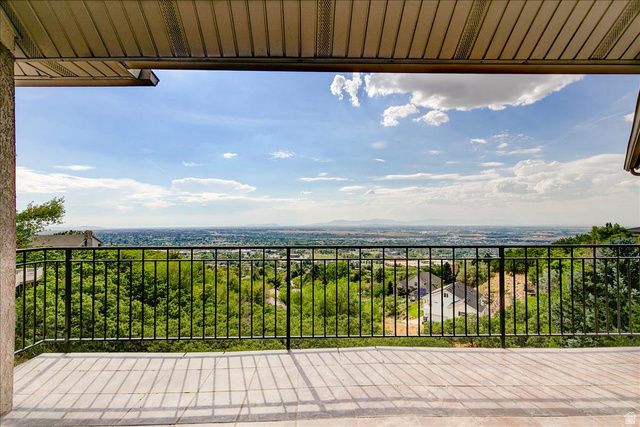 4157 S BEUS DR, Ogden, UT 84403