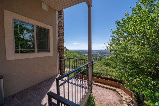 4157 S BEUS DR, Ogden, UT 84403