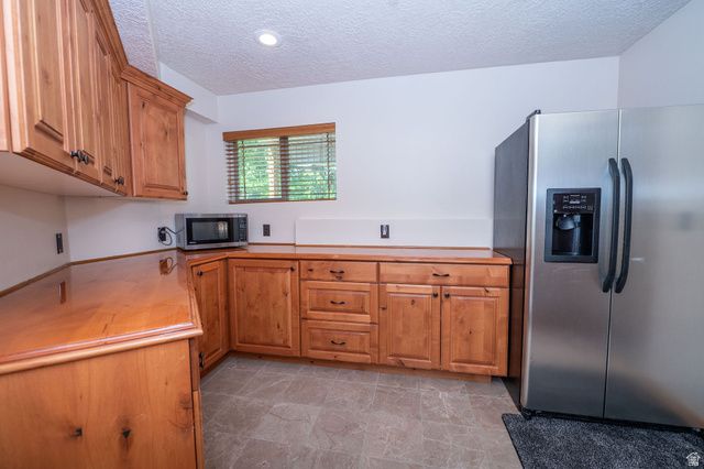 4157 S BEUS DR, Ogden, UT 84403