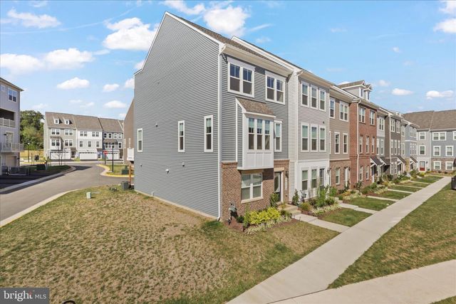 24190 KILBRIDE TER, Sterling, VA 20166