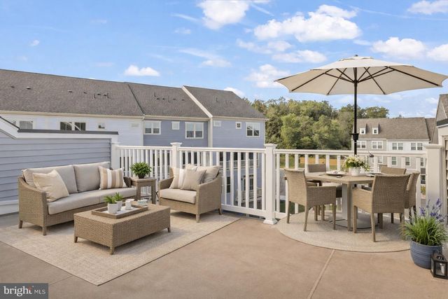 24190 KILBRIDE TER, Sterling, VA 20166