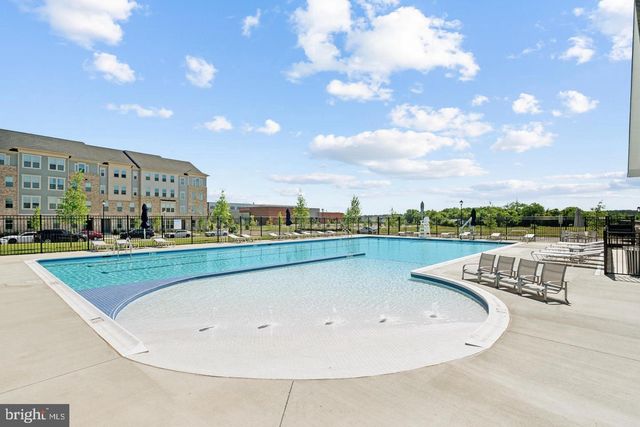 24190 KILBRIDE TER, Sterling, VA 20166