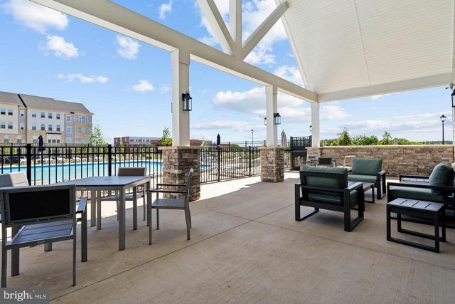 24190 KILBRIDE TER, Sterling, VA 20166