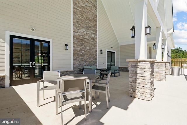 24190 KILBRIDE TER, Sterling, VA 20166