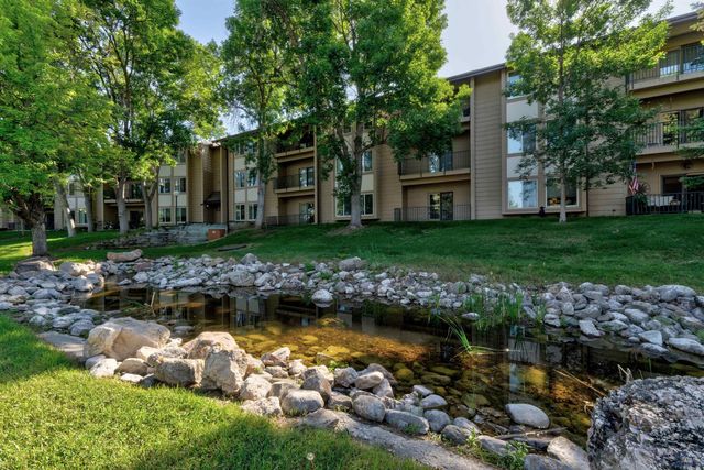 3945 FAIRWAY HILLS DR, Rapid City, SD 57702