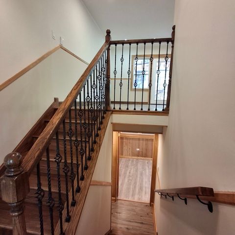 700 Larkdale Row, Wauconda, IL 60084