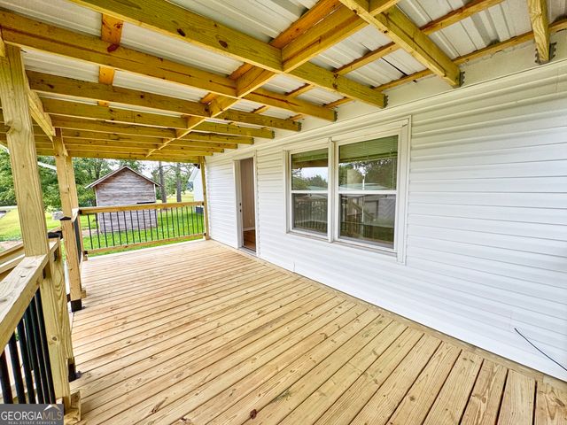 5 Lake Drive, Lagrange, GA 30241