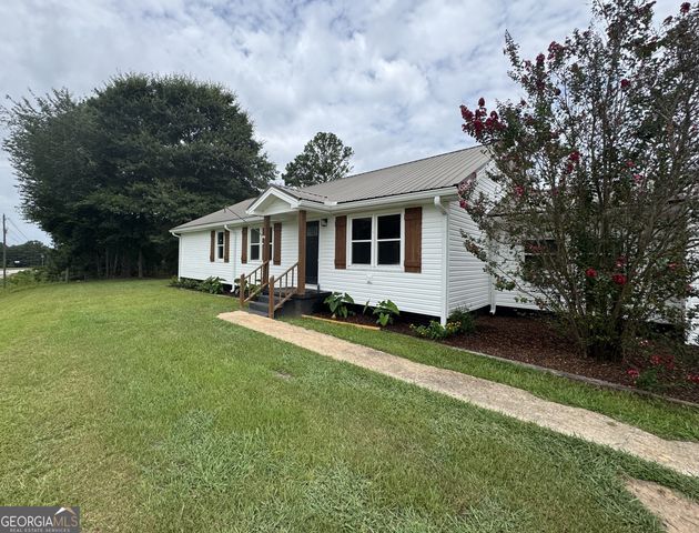 5 Lake Drive, Lagrange, GA 30241