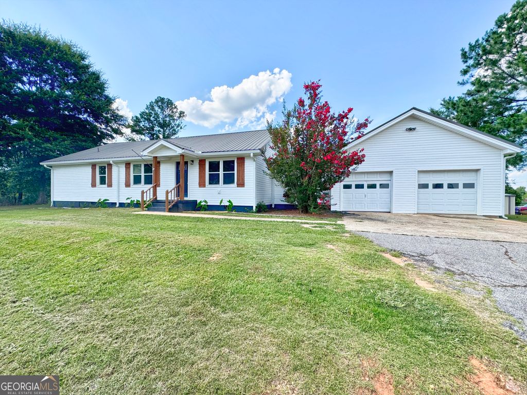 5 Lake Drive, Lagrange, GA 30241