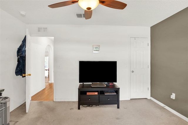 1004 WHITE BARK COURT, Minneola, FL 34715