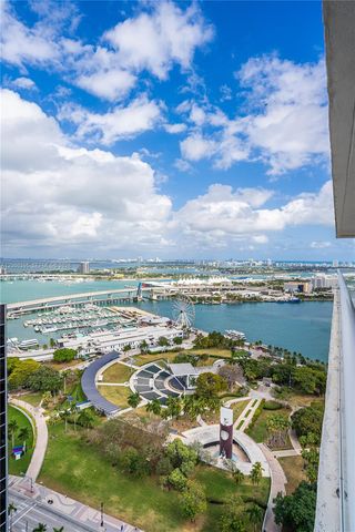 50 Biscayne Blvd 3601, Miami, FL 33132