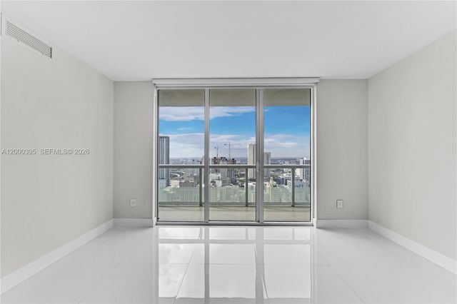 50 Biscayne Blvd 3601, Miami, FL 33132