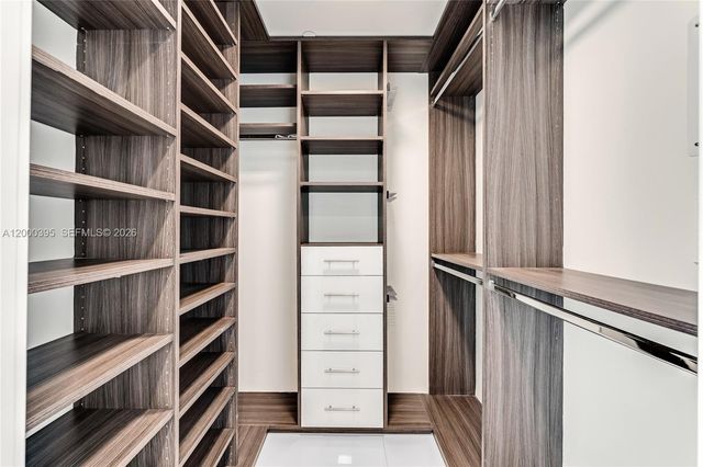 50 Biscayne Blvd 3601, Miami, FL 33132