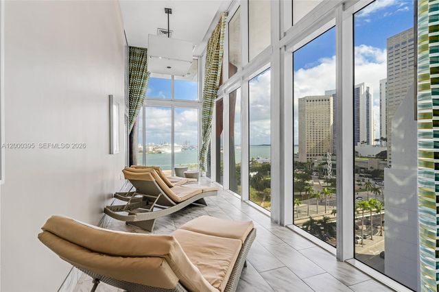 50 Biscayne Blvd 3601, Miami, FL 33132