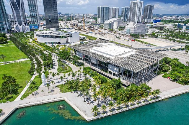 50 Biscayne Blvd 3601, Miami, FL 33132