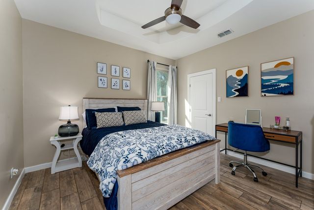 8 Sawgrass Court, Laguna Vista, TX 78578