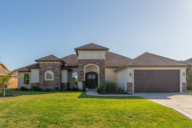 8 Sawgrass Court, Laguna Vista, TX 78578