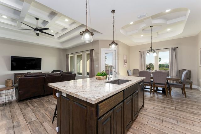 8 Sawgrass Court, Laguna Vista, TX 78578