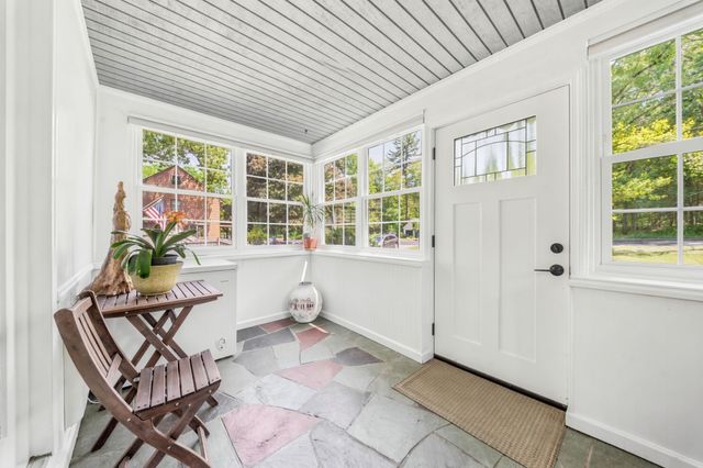15 High Plain Sts, Sharon, MA 02067