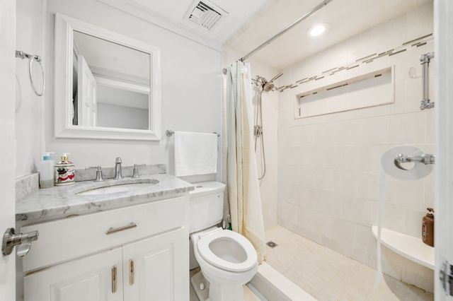 15 High Plain Sts, Sharon, MA 02067