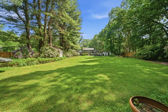 15 High Plain Sts, Sharon, MA 02067