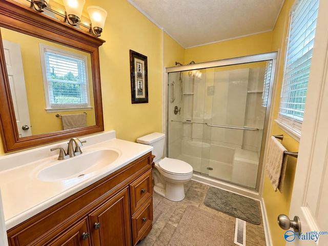 650 Mulberry Road, Hazel Green, AL 35750